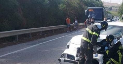 Incidente Sulla Provinciale Per Custonaci Morta Una Delle Donne Ferite