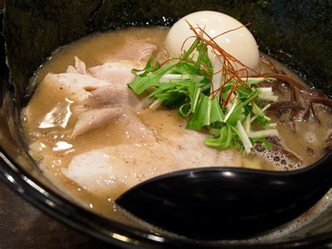 店主渾身の豚骨魚介〔極濃拉麺らーめん小僧 ラーメン・つけ麺 阪神福島駅〕 食マニア Yの書斎