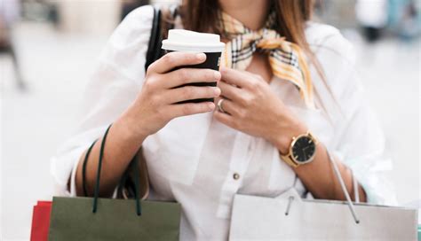 Advierten que el consumo de cafeína influye en las compras aumenta la