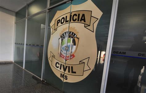 Polícia investiga morte de menino de 12 anos que teria atirado