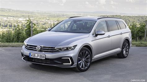 2020 Volkswagen Passat Gte Variant Plug In Hybrid Eu Spec Front Three Quarter Caricos