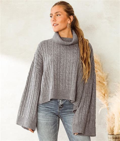 Willow And Root Cable Knit Boxy Sweater Womens Sweaters In Grey Buckle