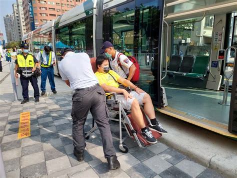 高雄輕軌美術館至大順路段拚10月通車 交通部今履勘 高雄市 自由時報電子報