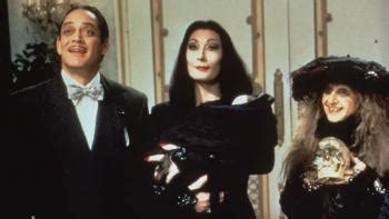 Addams Family Values Movie Review | Common Sense Media