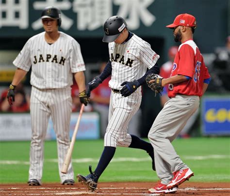 侍j 六回に相手暴投で1点を返す 侍ジャパン デイリースポーツ Online