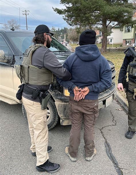 U S Marshals Spokane County Team Up To Arrest Wanted Sex Offender