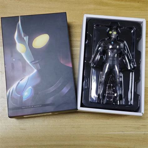 S H Figuarts Zetton SHF Ultraman Action Figure Black King UltraSeven