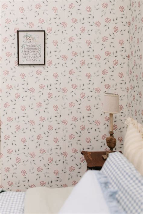 Cottage Floral Wallpaper | Floral Wallpaper - Anewall Decor