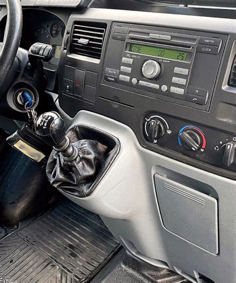 Ford Transit Autoradio Einbaurahmen Doppel Din Einbauset Autoradio