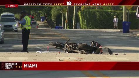 Motorcyclist Dead After Hit And Run Crash In Miami Youtube