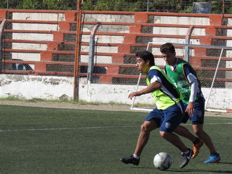 El Depo hizo fútbol pensando en el domingo ANR Agencia de Noticias