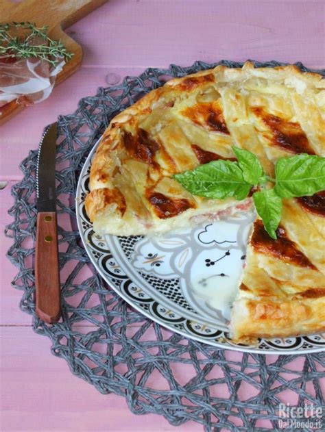 Crostata Salata Con Prosciutto Crudo E Stracchino