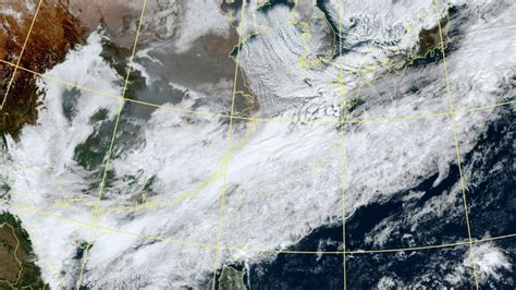 衛星雲圖可見「地表被冰封住了」 專家：寒流非常強！台北下探8℃ 天氣 太報 Taisounds