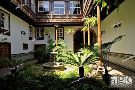 San Cristobal de la Laguna, old town, patio of Casa Montanes, Tenerife ...