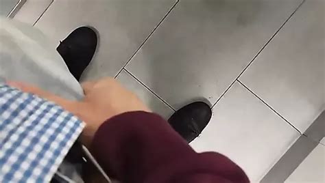 Airport Gay Results 2024 2 XHamster