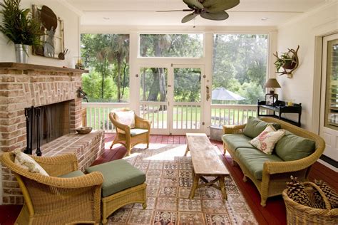 How to Build a Sunroom on Your House