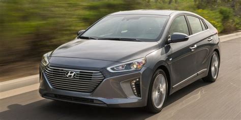 2017 Hyundai Ioniq Review Specs Interior