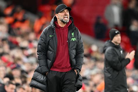 Long Way To Go Jurgen Klopp Provides Worrying Injury Update Ahead