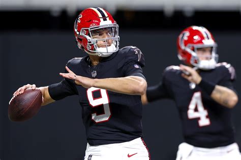 CBS Sports Says Falcons Should Bench QB Desmond Ridder