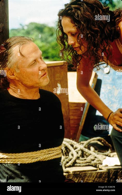 Jon Voight Jennifer Lopez Anaconda Fotografías E Imágenes De Alta