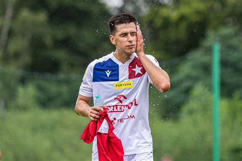 Oficjalnie Górnik Łęczna wypożyczył zawodnika z Wisły Kraków Goal pl