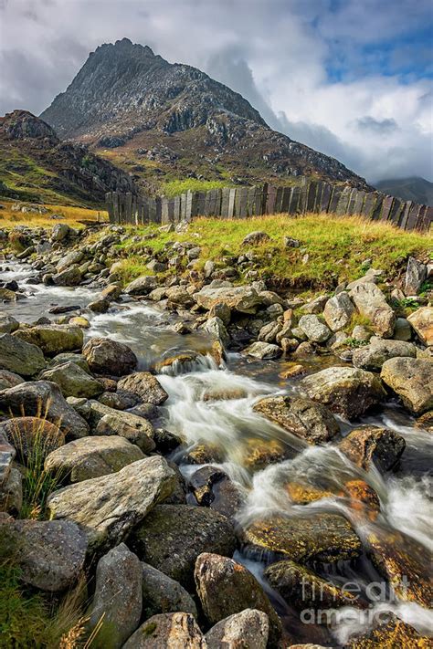 Tryfan East Snowdonia Photograph By Adrian Evans Fine Art America