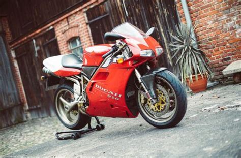 Ducati 916 specs, 0-60, quarter mile - FastestLaps.com