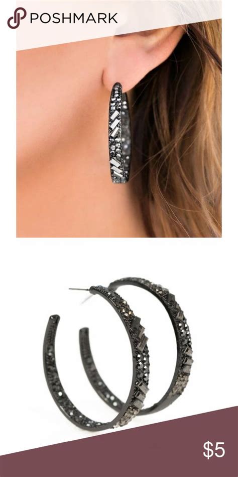 Glitzy By Association Earrings Glitzy Earrings Paparazzi Accessories