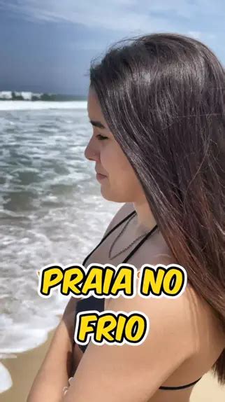 Geovana A Praia Em Inverno