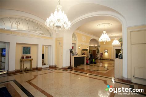 Hotel Riu Plaza The Gresham Dublin Review: What To REALLY Expect If You ...