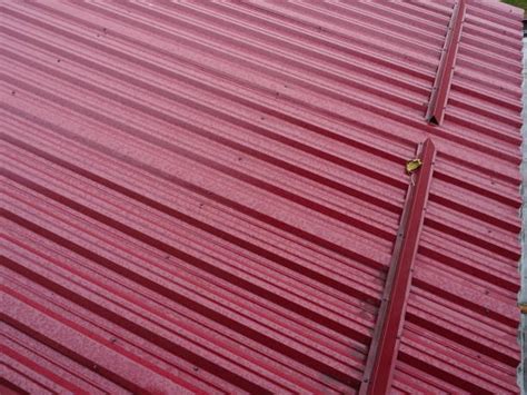 1,700+ Corrugated Iron Red Roof Stock Photos, Pictures & Royalty-Free ...