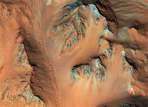 Nasa Photos Of Hale Crater Mars