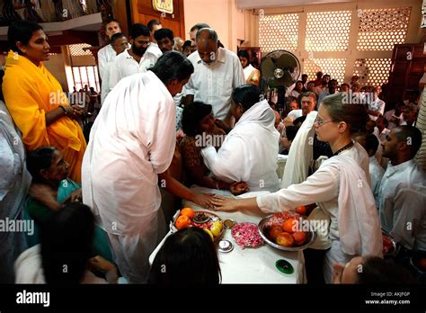 Linde Le Kerala Ashram Amritapuri Sri Mata Amritanandamayi Devi