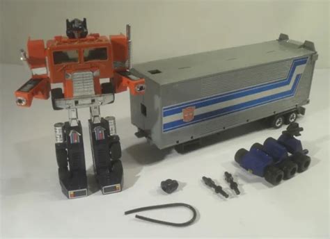 VINTAGE TRANSFORMERS G1 OPTIMUS PRIME Actionfigur 80er Hasbro Takara