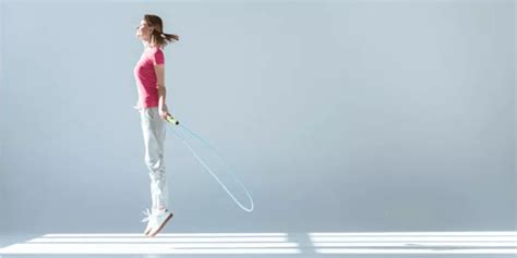 The Best Jump Rope Workouts For Beginners And Experts