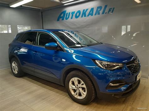 Opel Grandland X Comfort 130 Turbo A Täyd merkkiliikkeen huoltokirja