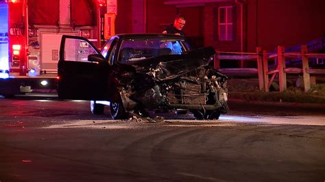 2 Vehicle Crash In Akron Sends 3 People To The Hospital