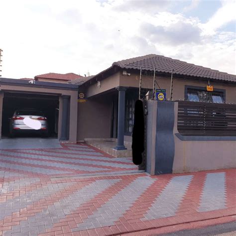 4 Bedroom House For Sale In Philip Nel Park Immoafrica™