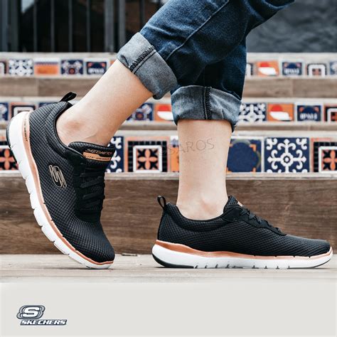 Sapatilha Skechers Flex Appeal Preto Grupo Saros