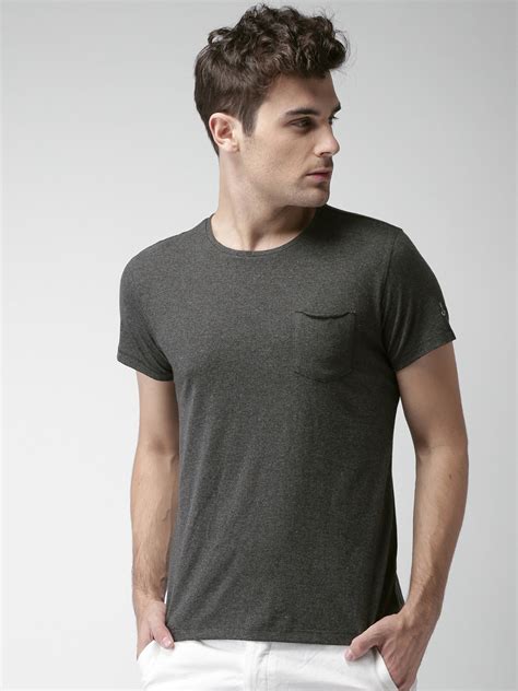 Buy Mast And Harbour Men Charcoal Grey Solid Round Neck T Shirt Tshirts