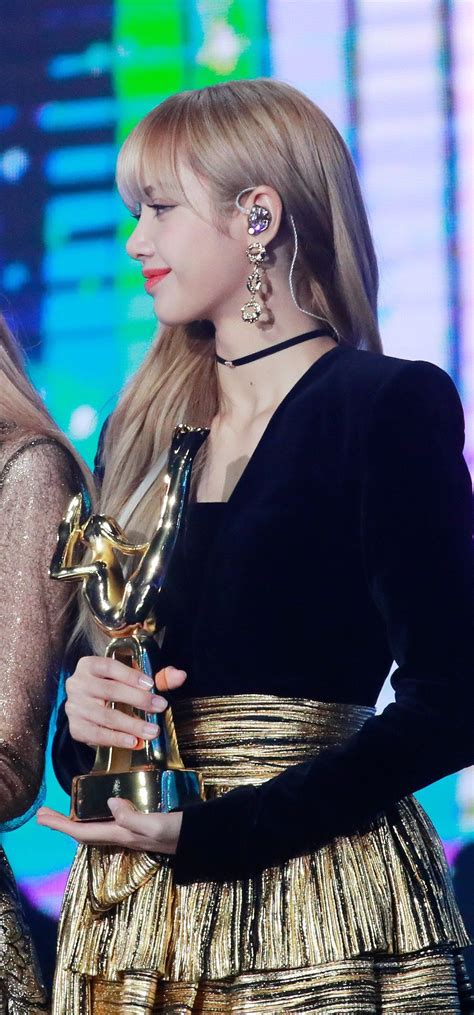 190105 33rd Golden Disc Awards Lisa Golden Disk Awards Blackpink