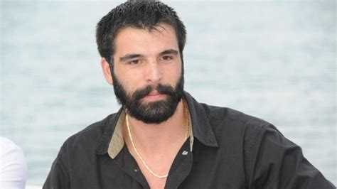 Adanal N N Maraz Ali Sini G Renler Tan Yam Yor Mehmet Akif Alakurt Un