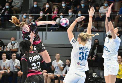 Handball Revivez Les Moments Forts De La Saison Du Brest Bretagne