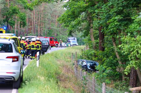 Eine Person Bei Verkehrsunfall Nahe Kolkwitz Schwer Verletzt