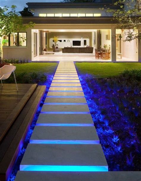 So Blue Landscape Lighting Design Modern Garden Lighting