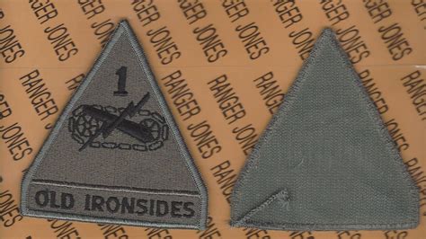 1st Armored Division Old Ironsides Acu W Hook 4 Armor Tank Patch Me