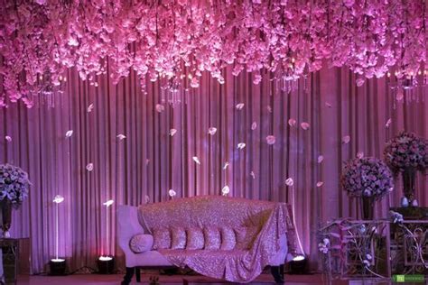 Top 15 Flower Wedding Stage Decoration Ideas You Need To Check Right Now