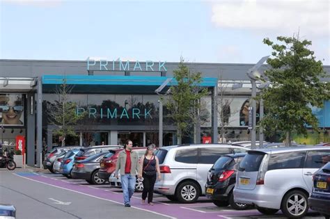 The Shopping Park On Lockdown Frontline As Warning Retail Workers Cant