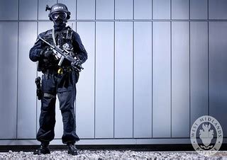 2012 - Firearms Uniform | West Midlands Police also has a de… | Flickr