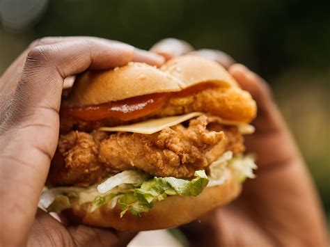 KFC Brings Back its 'Most Requested' Burger Ever | Man of Many